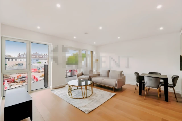 Holland House, Parrs Way, W6 1