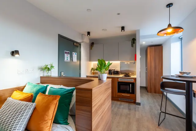 uhomes.com | Student Accommodation, Housing, Flats, Apartments for Rent