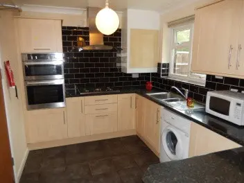2, Cabourne Avenue, Lincoln 1