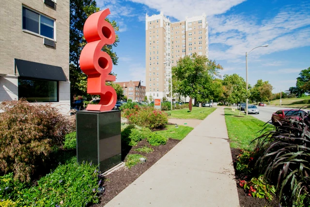 Dorchester - St. Louis Apartments 2