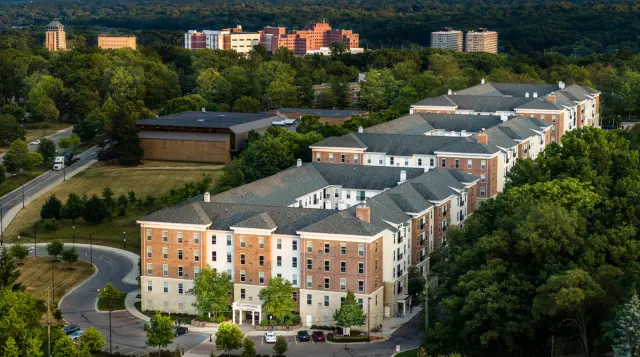 The Courtyards Student Apartments 0