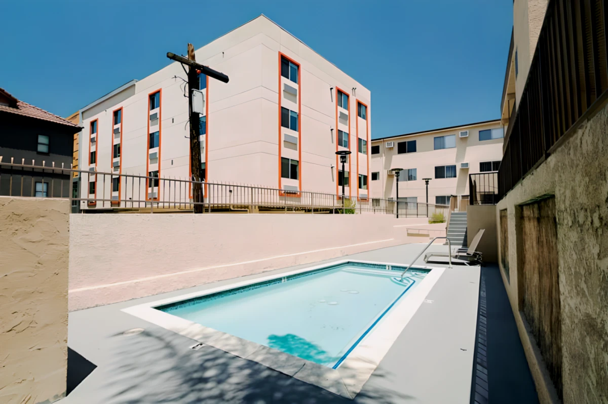 2039 Las Palmas(BG) 0