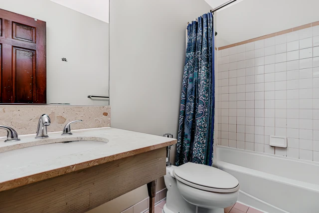 1208 Prospect 1