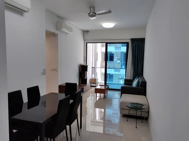 Rezi3Two Apartment (3B) near JCU/PSB/LASALLE 3