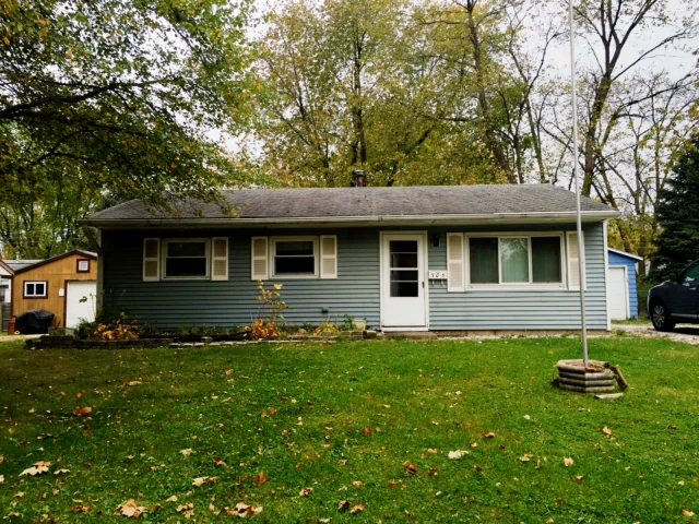 305 Glenn 1