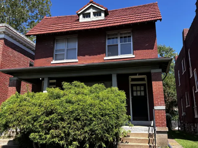 6011 Waterman Blvd Unit #1 0