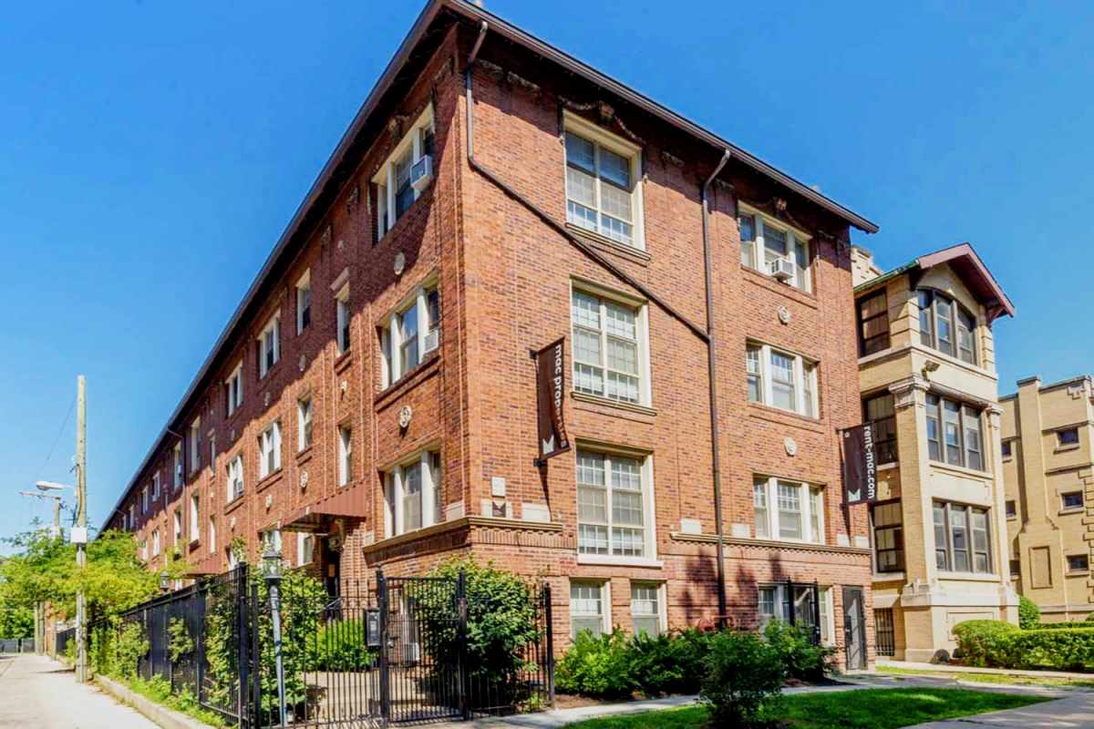 5528 S. Cornell Avenue 0