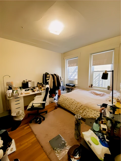 1350 Commonwealth Ave. 1