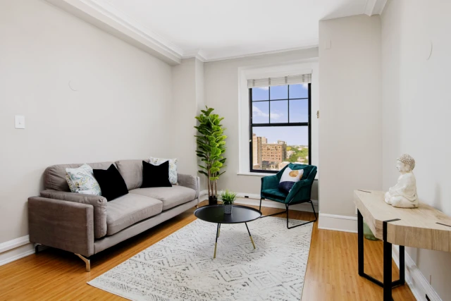 The Belmont by Reside 2