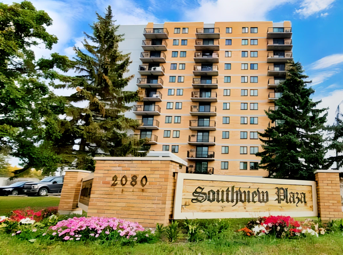 Southview Plaza Apartments 0