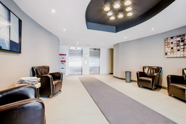 500 & 560 Proudfoot Lane 4
