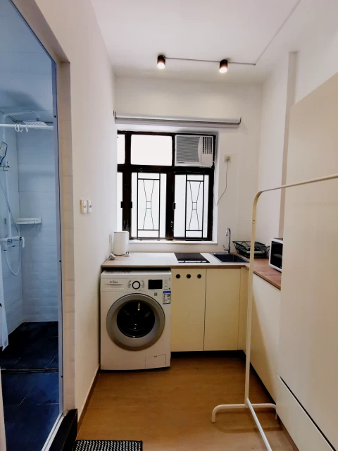 Causeway Bay Sea Palace Boutique Apartments 3