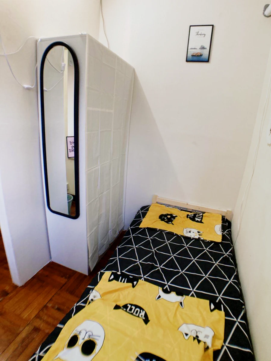 9/F, Tower 1, Golden Jubilee Garden, Tai Wai (Girls) 0