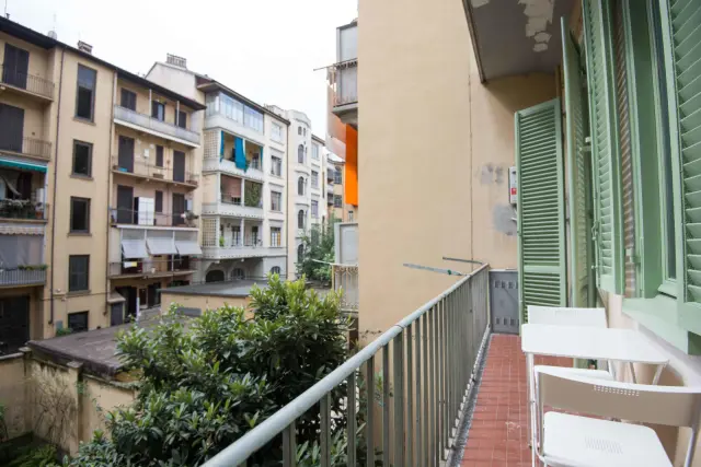 apartment near Via Stefano Clemente 2