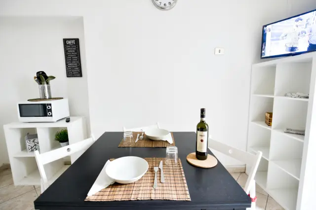 apartment near Via San Secondo 3