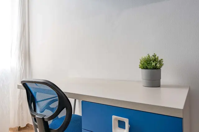 VIALE ENRICO MARTINI 9 <br> SHARED ROOM D1 - Bed A 4