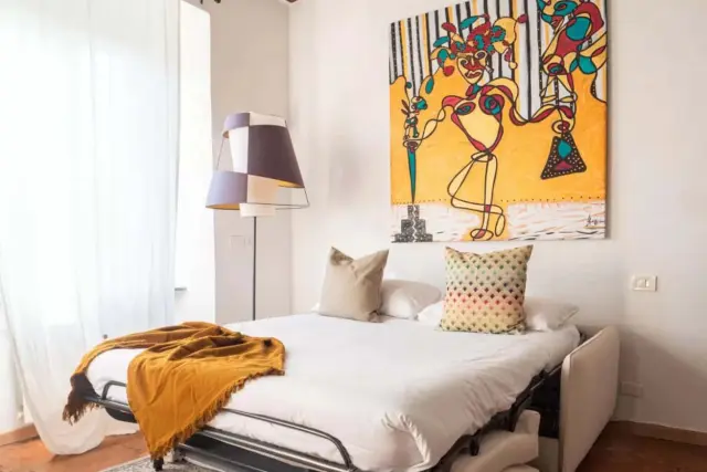 Romantic flat on Navigli river 0