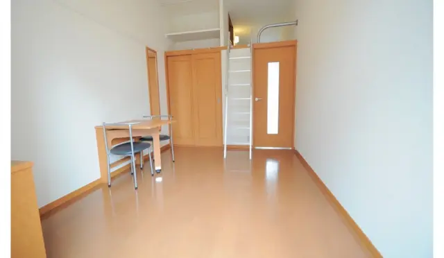 レオパレスみかげ 1