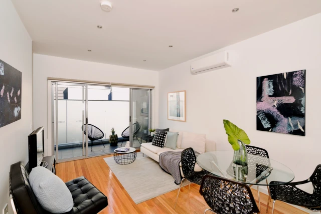 11/142 Thames Street, Box Hill North 3