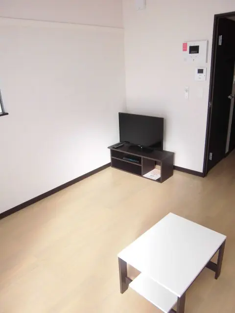 レオネクストやまとⅢ 4