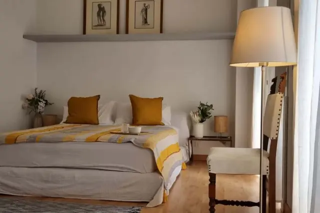 Apartment in Via S. Barnaba 1