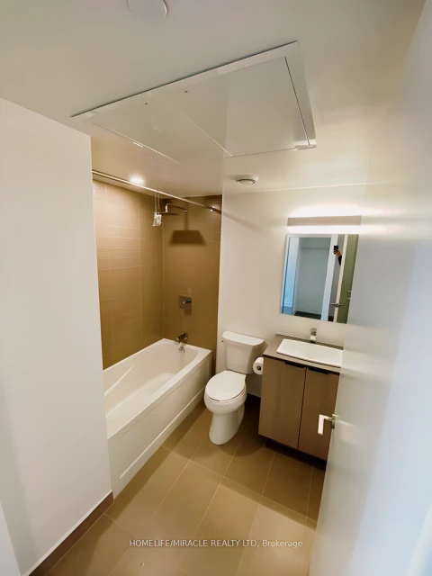 1206 - 18 Maitland Terr 3