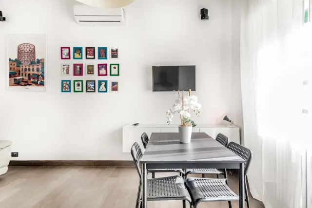 Design Tiburtina district apartment 1