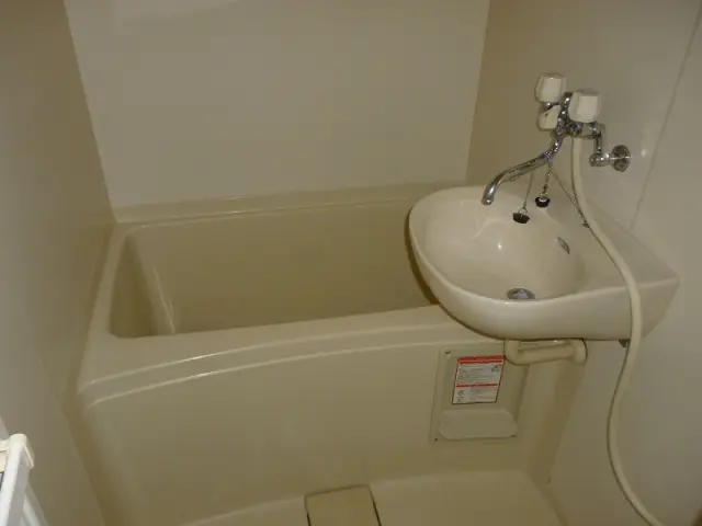 レオパレスグランドゥールⅡ 102号室 2