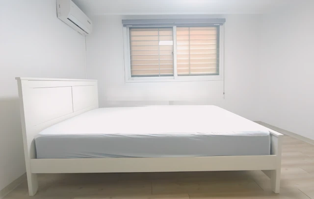 2 rooms 3 near Eonju 1