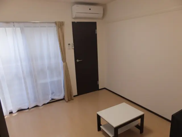 クレイノサンアクール 102号室 2