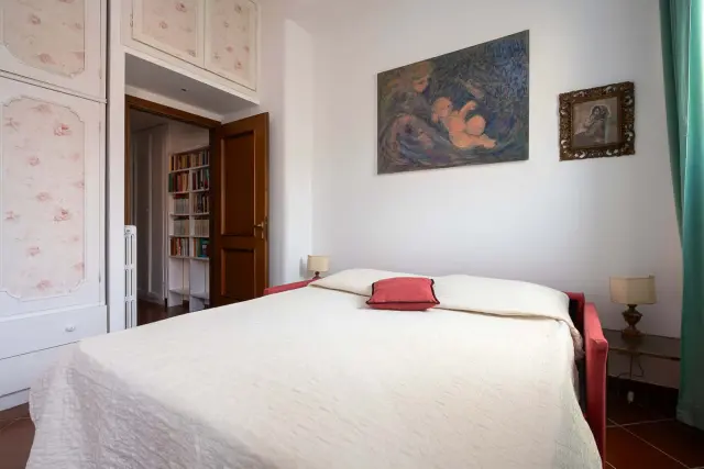 Viale delle Medaglie d'Oro 3