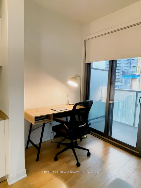 50 Charles Street E #804 3