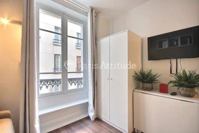 Furnished Studio Apartment Rental - 17m² - Champs de Mars - Eiffel Tower - Paris 2