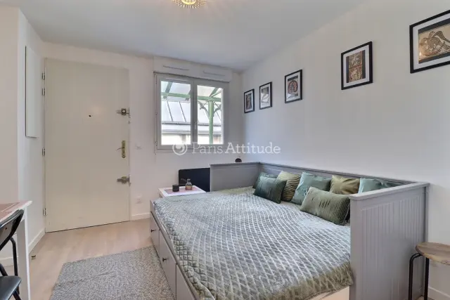 Rental Furnished Studio Apartment - 18m² - Canal Saint Martin - Paris 3