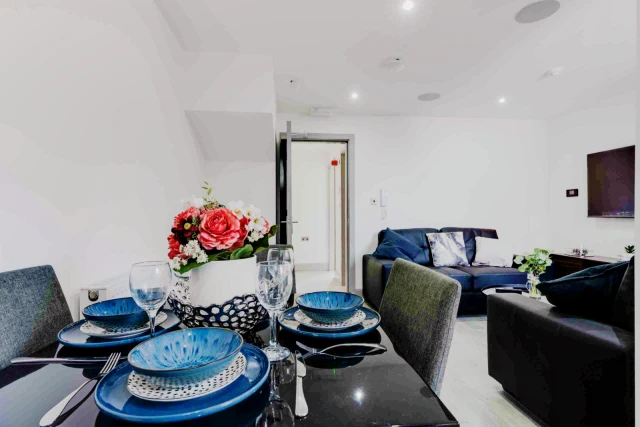 55 Picton road, L15 2