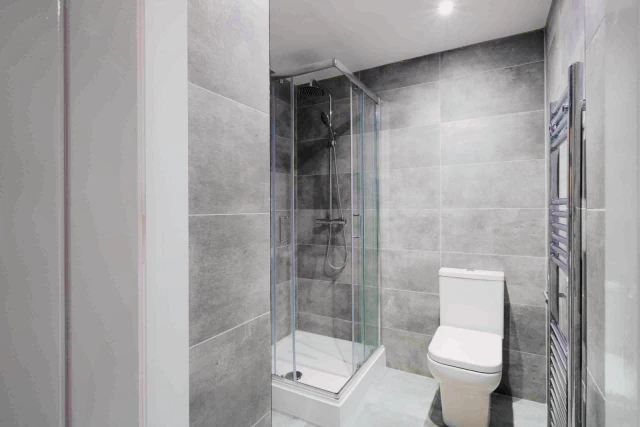 8 High Street, LN5 &#8211; Reindeer House 4