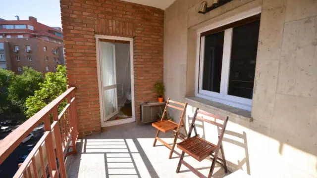 apartment near Calle de Mauricio Legendre 3