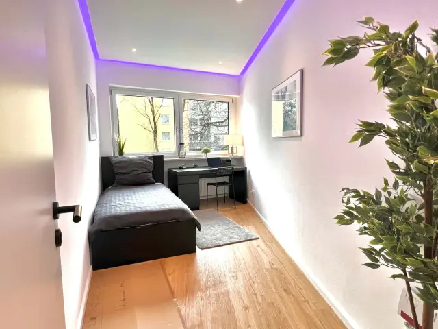 Ottobrunner Strasse Munich 81737 Germany 1