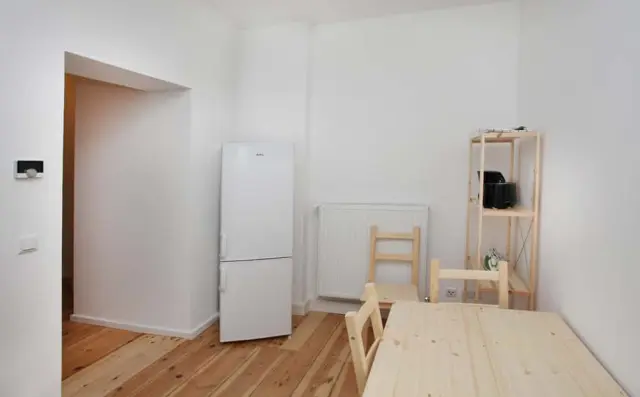 Ratiborstrasse 9DE-01-232M 4