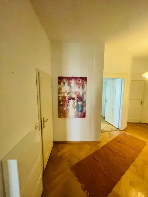 Georgenstraße 4