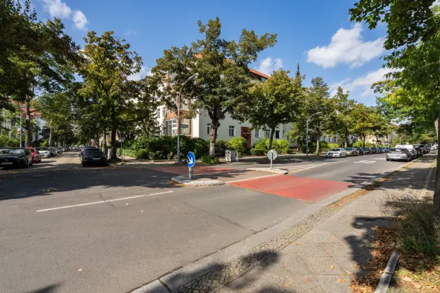 Cunostrasse 70DE-01-030H 4