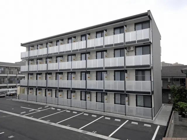 レオパレスフォンテーヌ高松 0