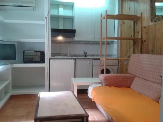 apartment near Calle Cerrillo, Villaviciosa de Odon 1