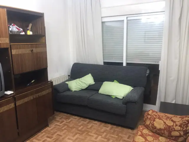 apartment near Calle Jaraíz de la Vera 0