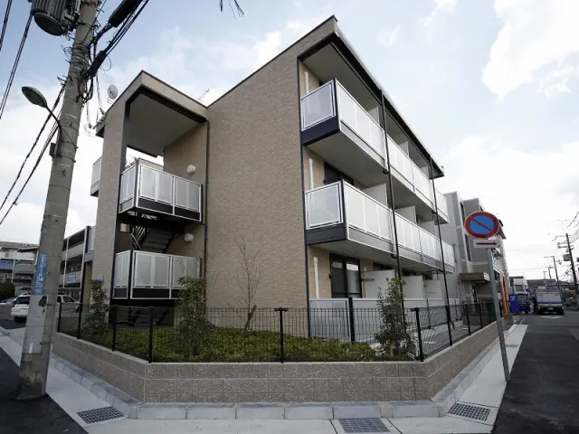 レオパレス塚口３番館 0