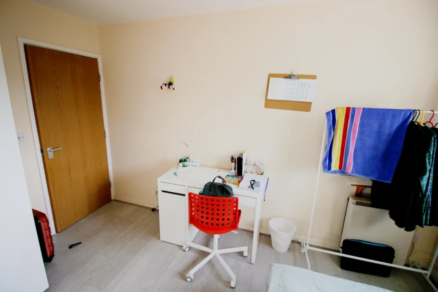 Broomspring Close D 1