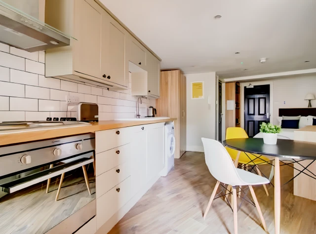 Flat K, Park View 1