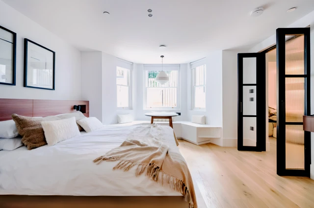 Elsham Road 16510# 2