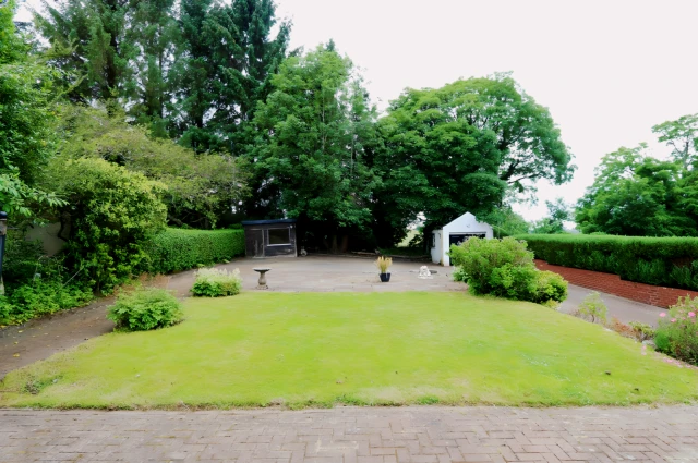 Ayr Road, G77 6EE 3