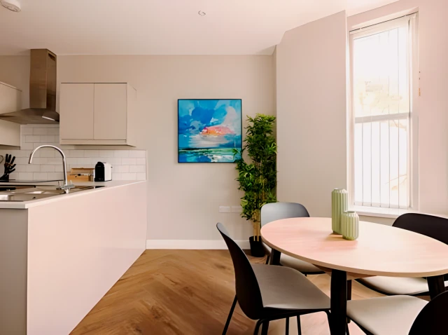 Plymouth Serviced Apartments 3